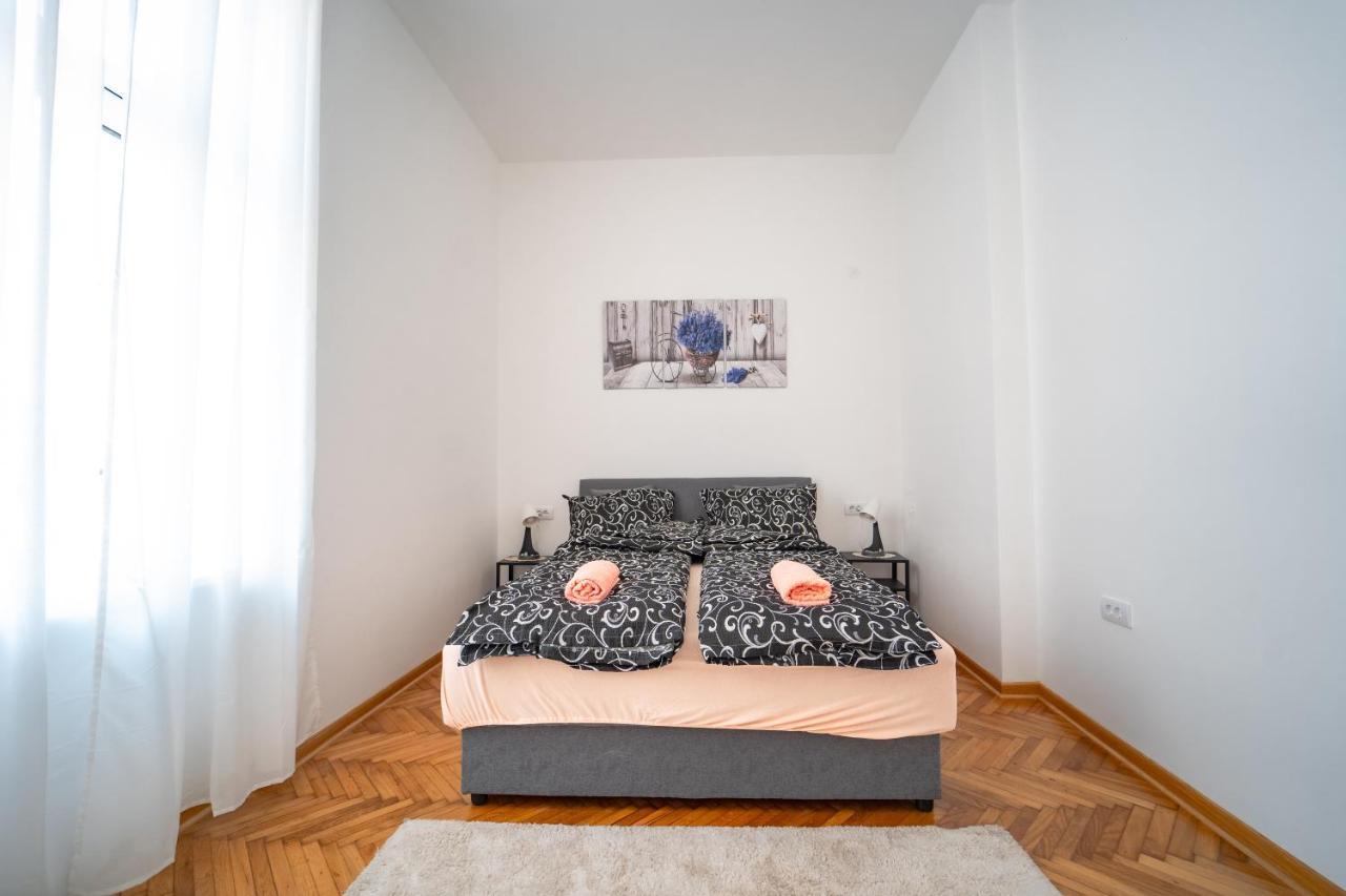 Botanical9, Belgrade Centre, 2 Bedroom Apartment Eksteriør bilde