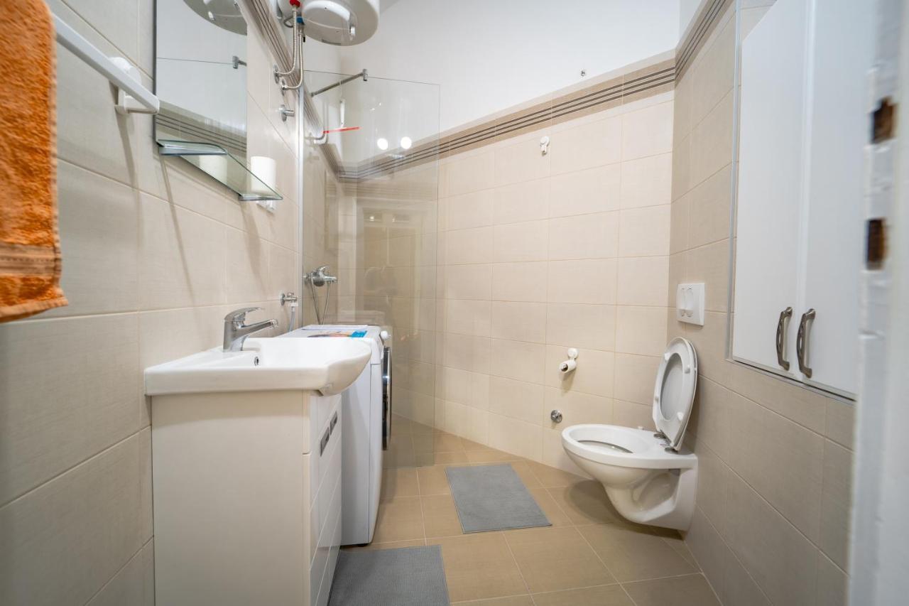 Botanical9, Belgrade Centre, 2 Bedroom Apartment Eksteriør bilde