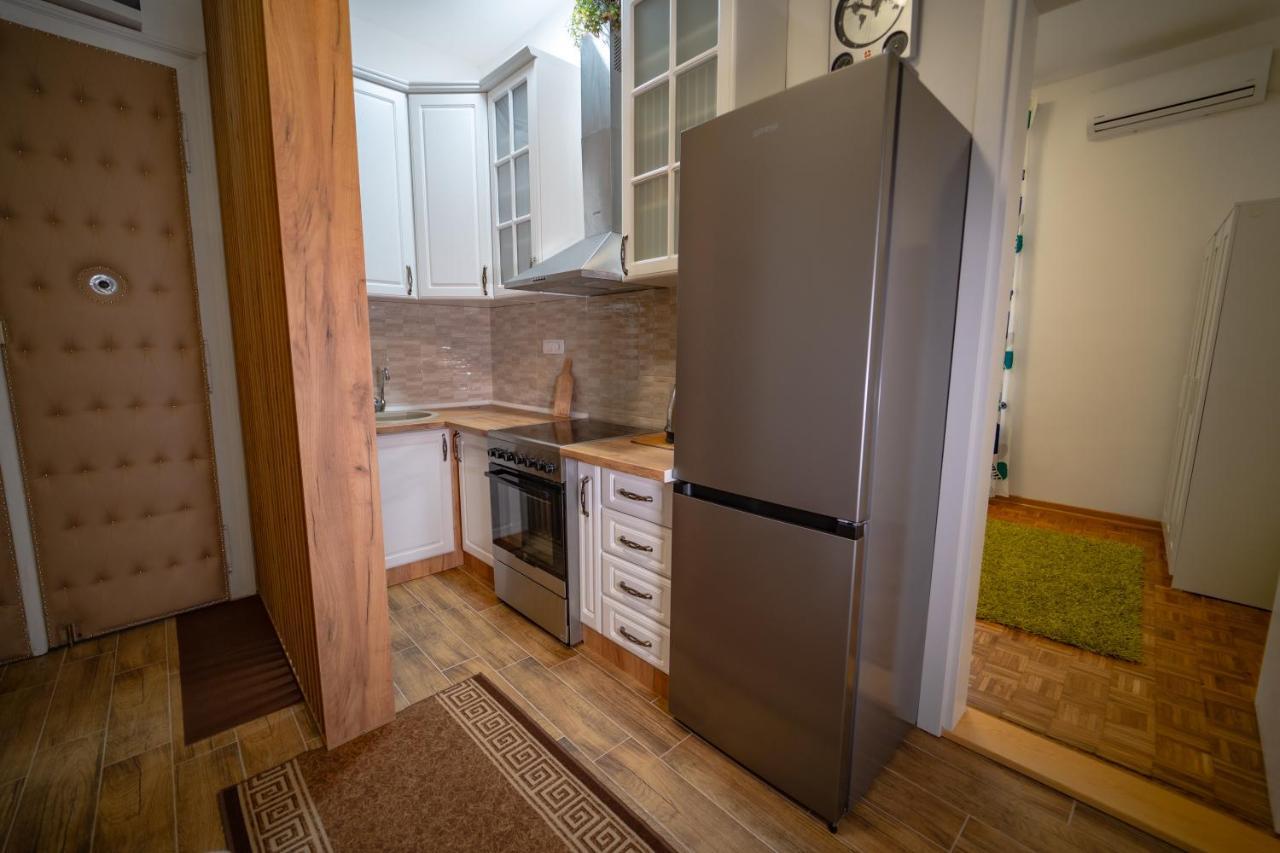 Botanical9, Belgrade Centre, 2 Bedroom Apartment Eksteriør bilde
